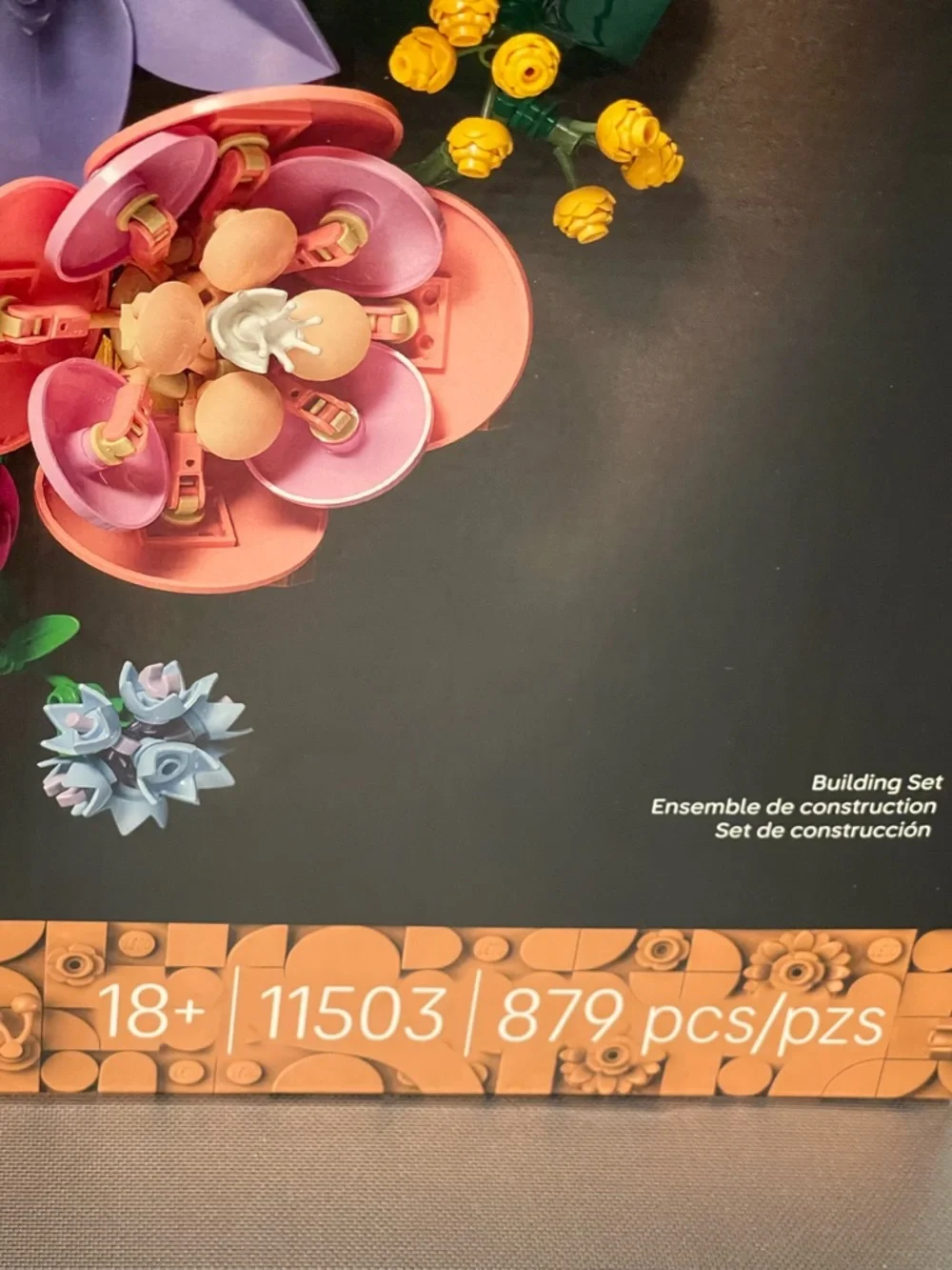 LEGO Flower Wall Botanical Display - Multicolor 11503 879Pcs 18+